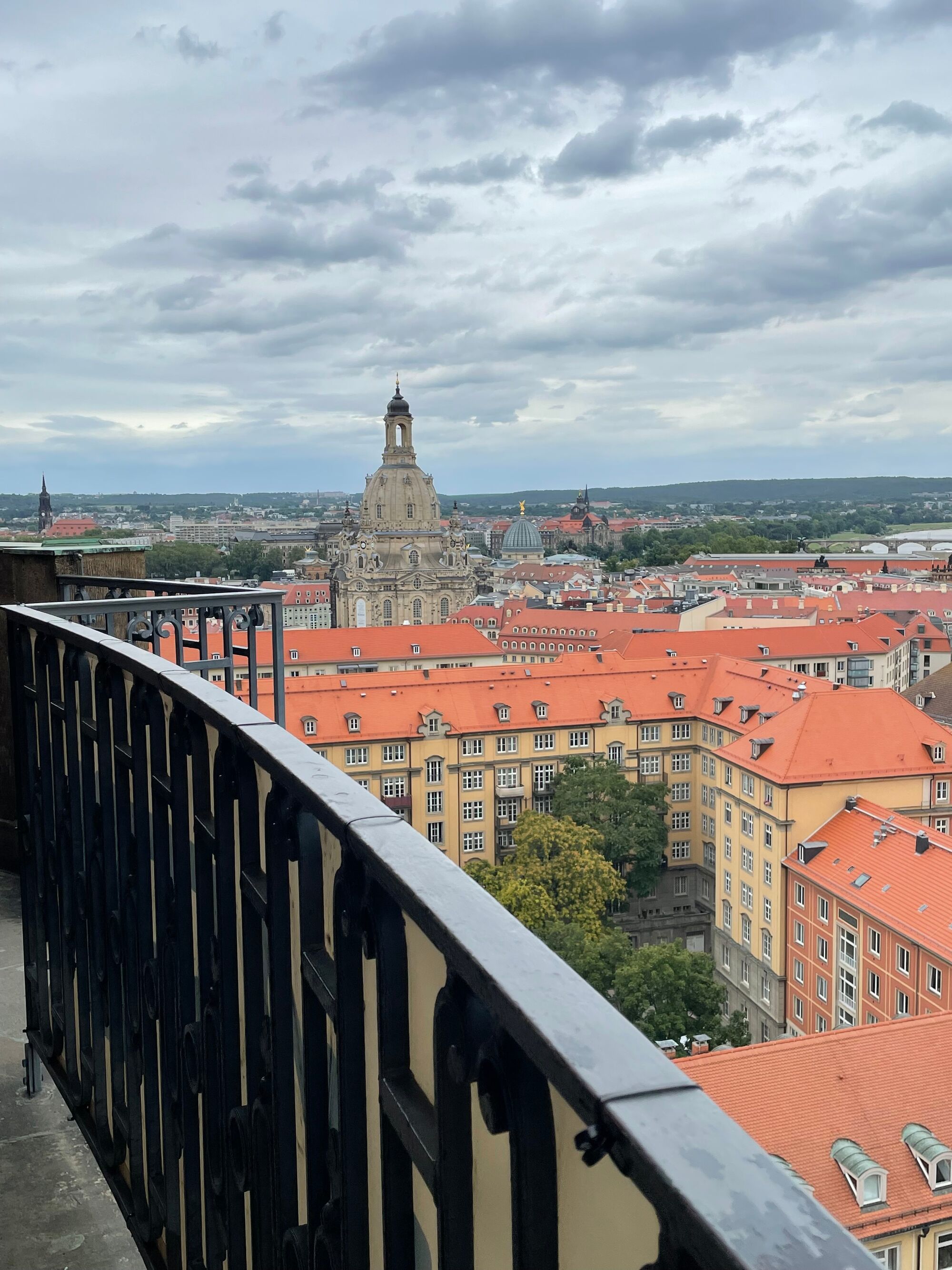 © SEB Leipzig Dresden von einem Aussichtspunkt aus