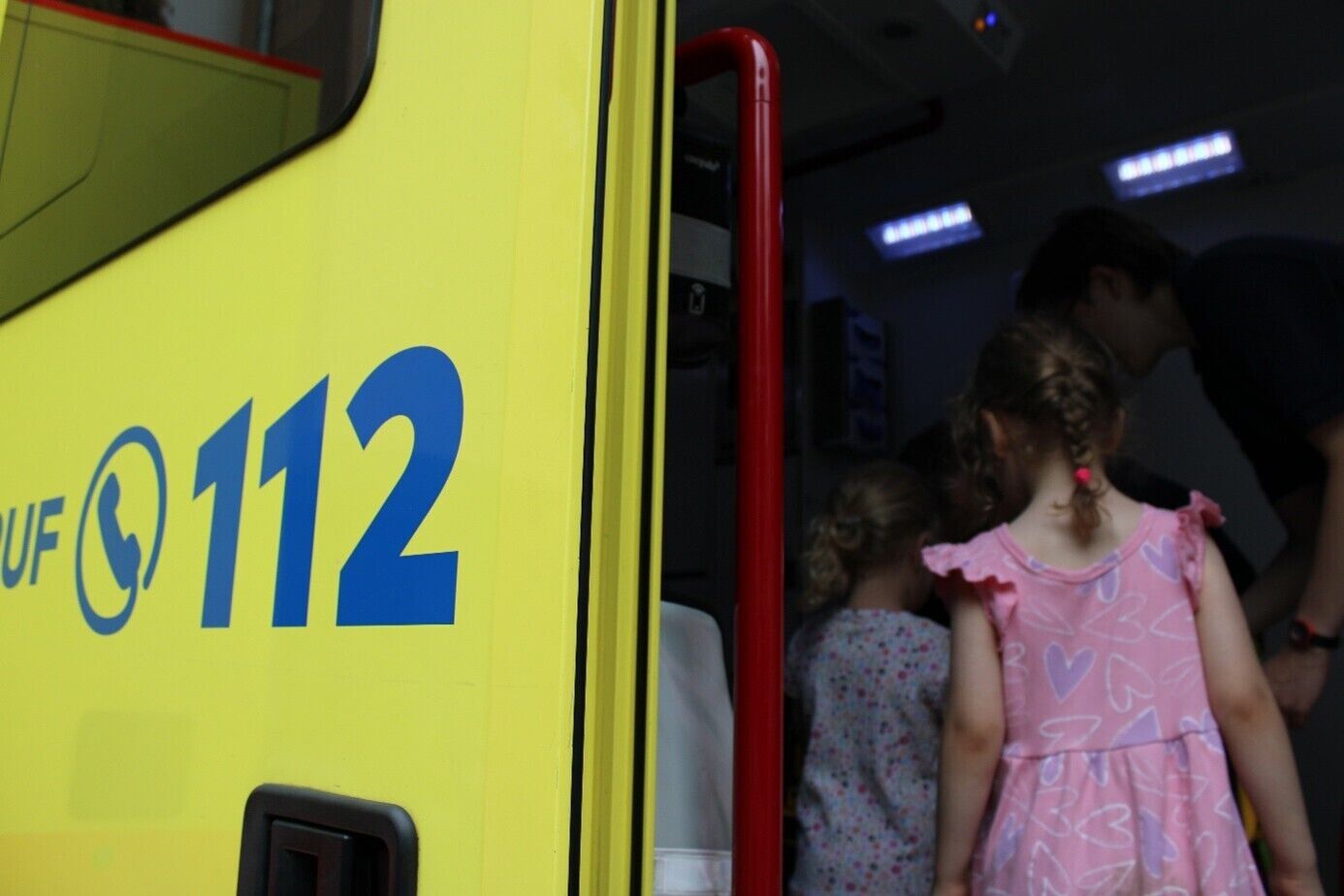 Kinder im Rettungswagen