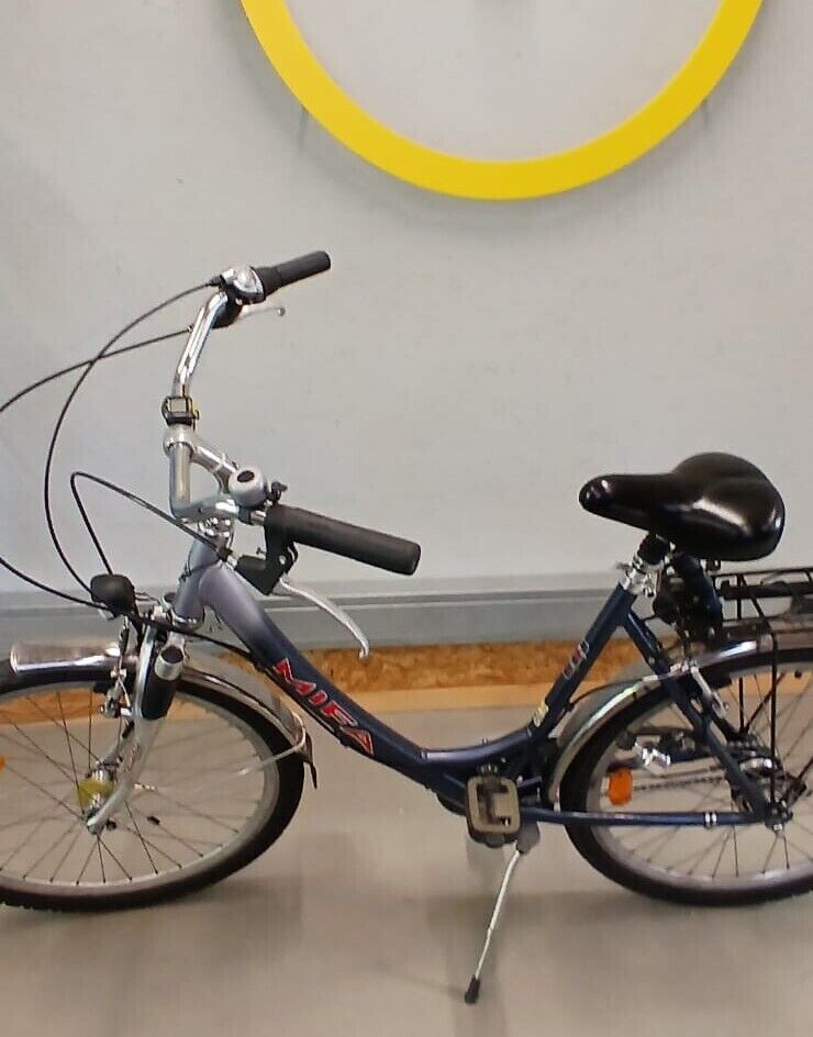 Graues 26 Zoll Damenrad