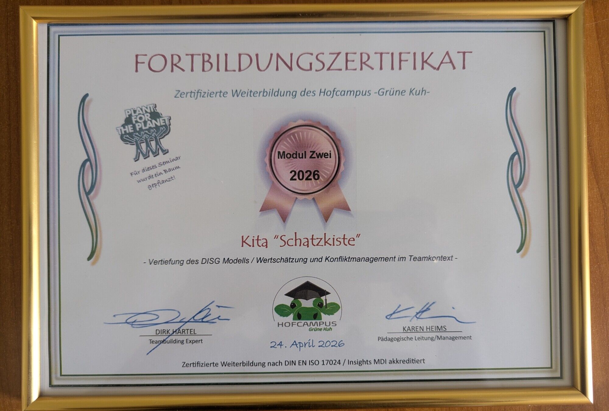 Ein Foto des Fortbildungszertifikates