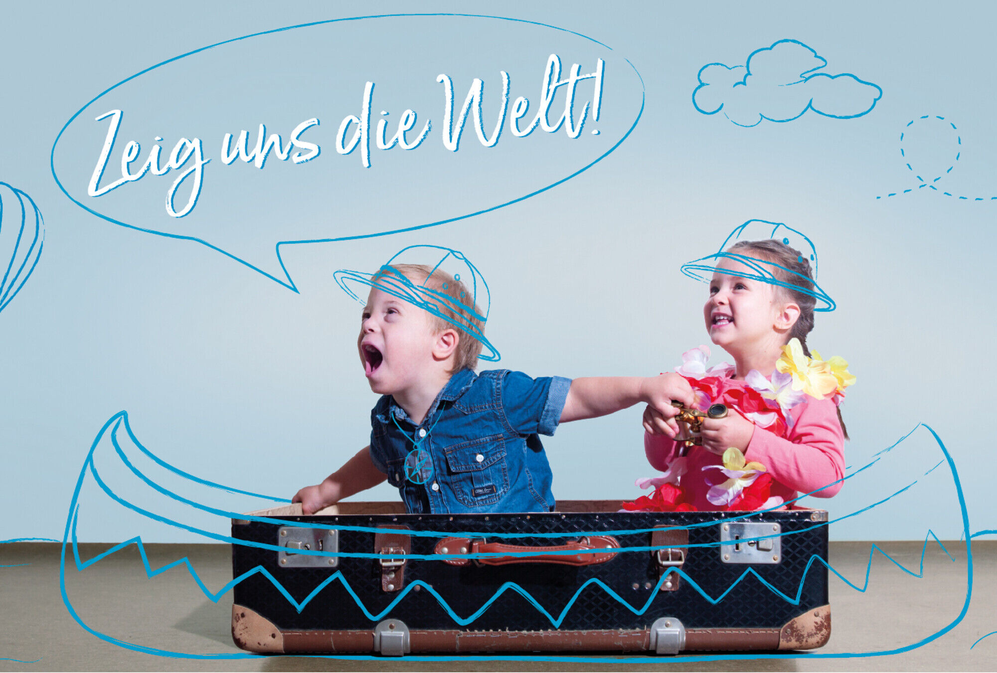 zwei Kinder im Koffer das als Boot benutzt wird
