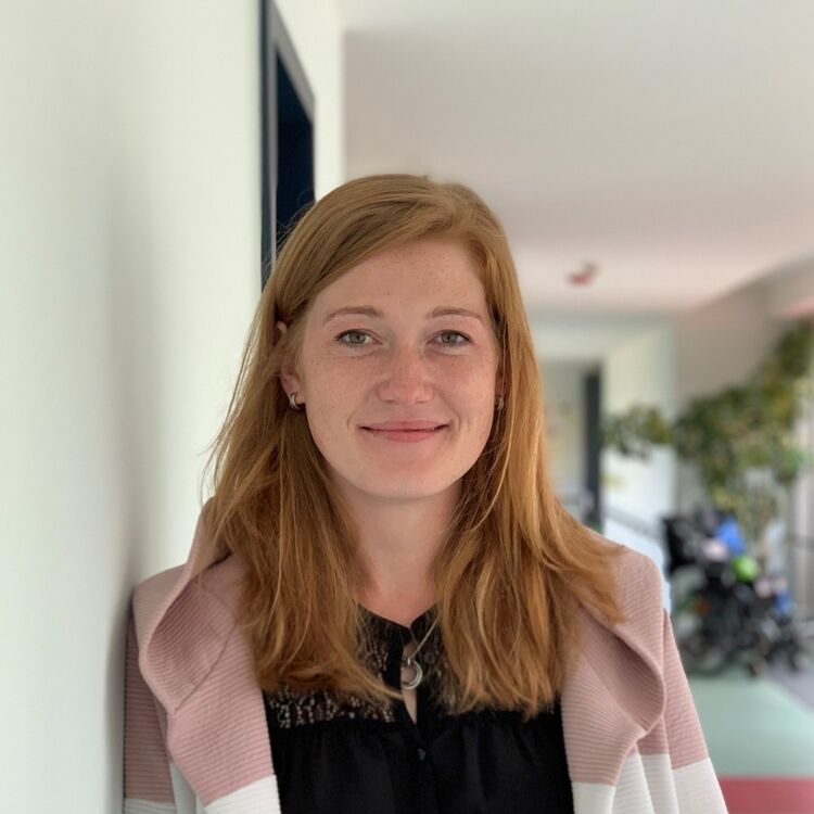 Portrait von Stephanie Grieser