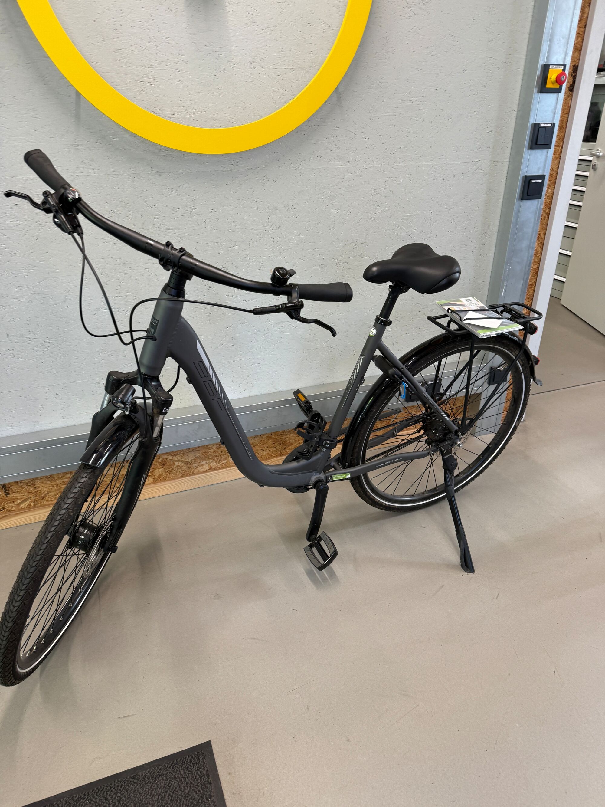 Graues Fahrrad 28 Zoll